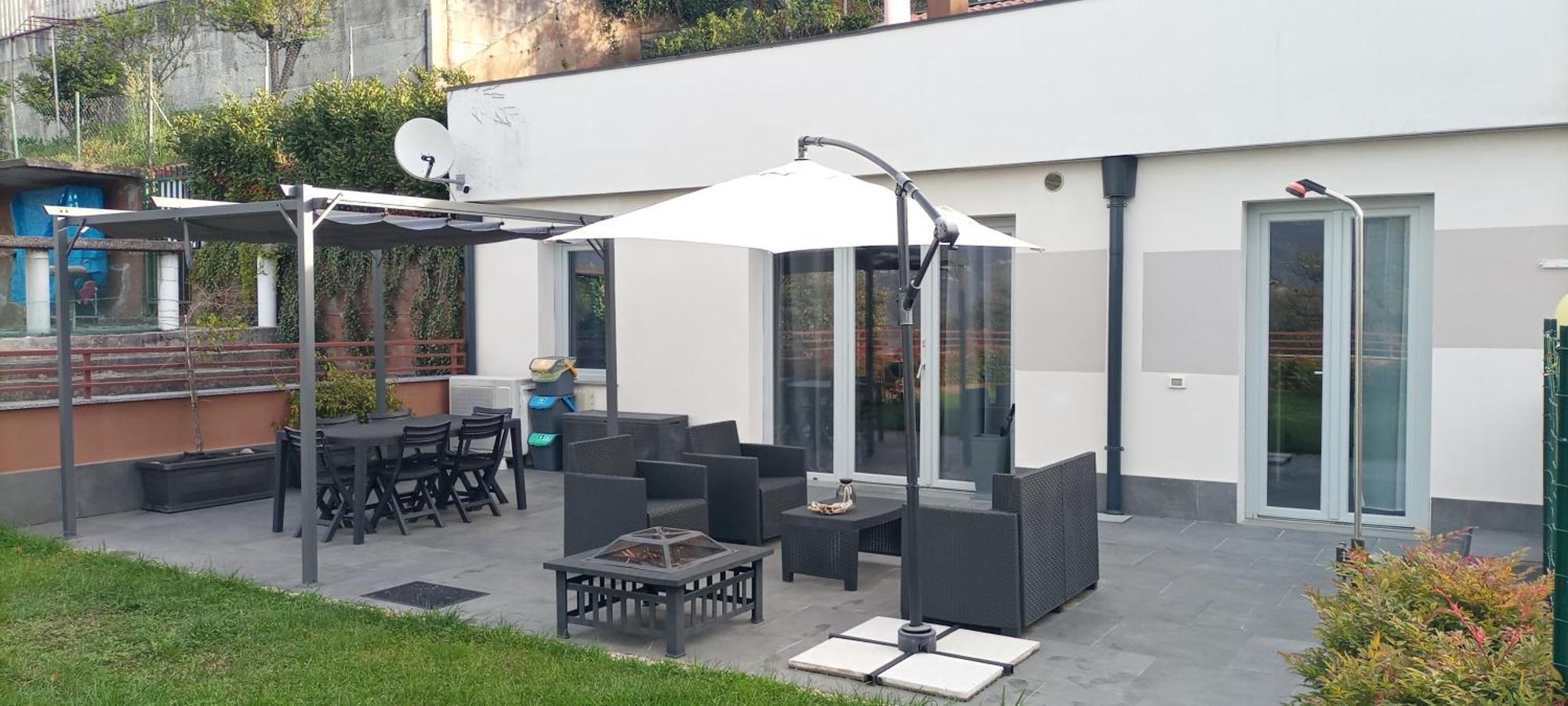 Mirasole Holiday House Leggiuno Exterior photo